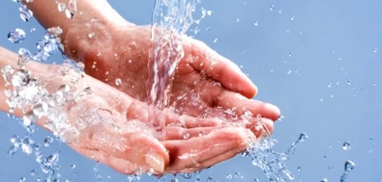 Юбка астындағы жалаңаш писькилердің бейнелері