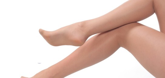 Аяқтарды жалау