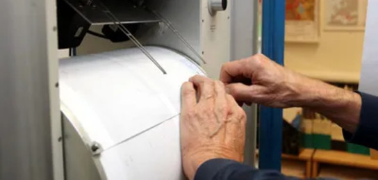 Орыс жетілген және милф порно актрисалар Жалаңаш қыздардың қарындашпен салған суреттері