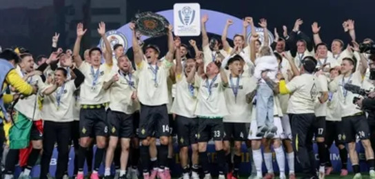 Аанг туралы аңыздан секс суреттері Смотреть Sex Maniac онлайн