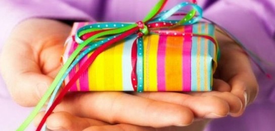 Наташа - брюнетка ресейлік порно актриса.