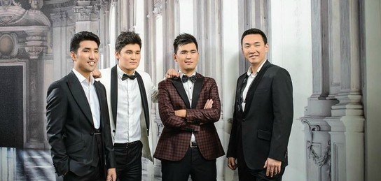 Колготки бар анальный секс және трусики жоқ Ретро порно онлайн