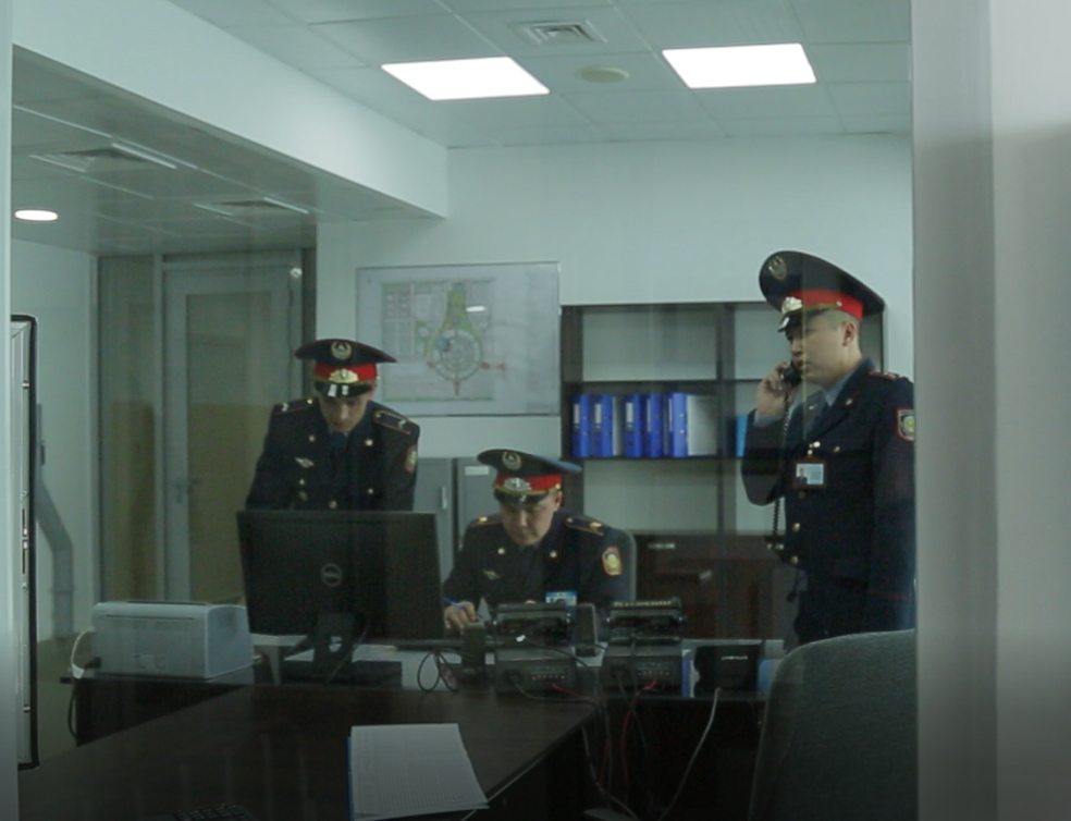 Фото в полиции в отделе кабинете