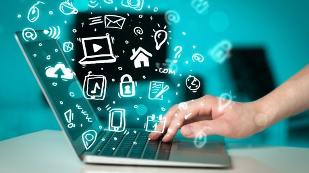 Әдемі жалаңаш сексуалды украиндық әйелдер