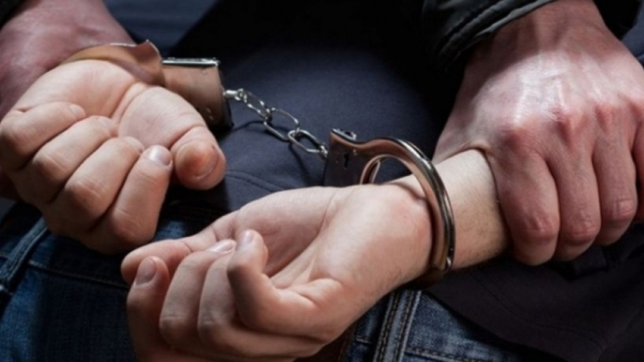 Луганскіде жезөкшелер қайда тұрады?