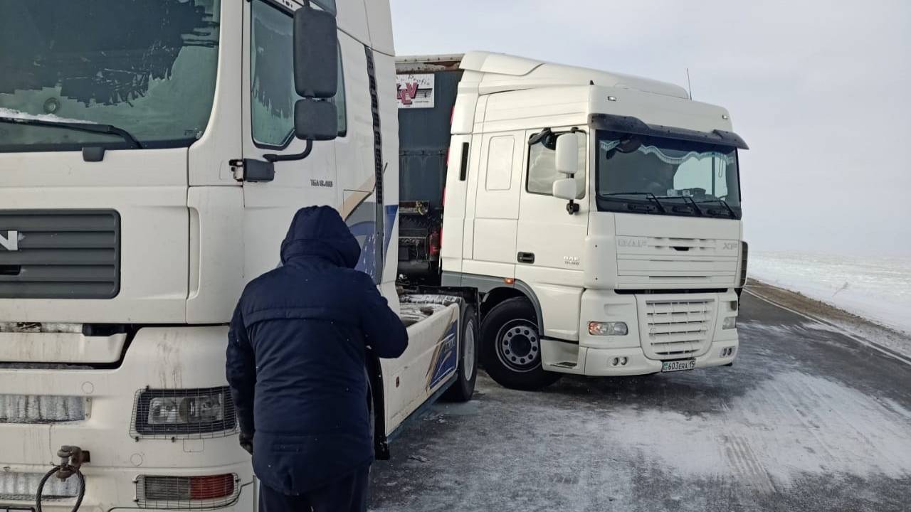 Вакансии водителя казахстан. Казахские водители.