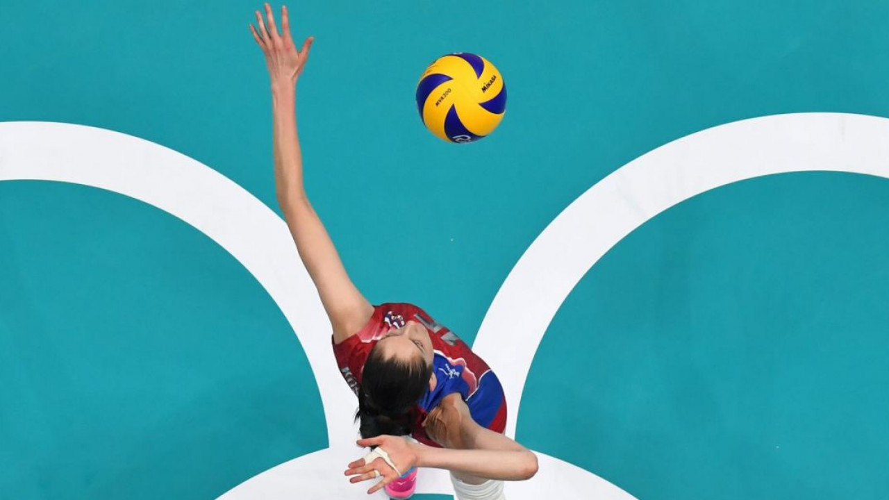 Порно жас шашты қыздар