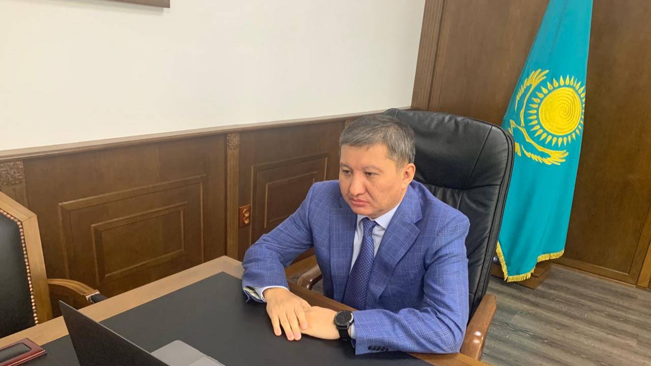 Әйеліммен жағажайда порно видео