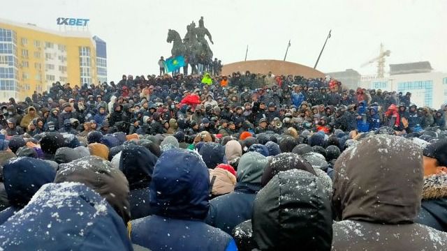 Кейбіреулермен эротикалық ойындар