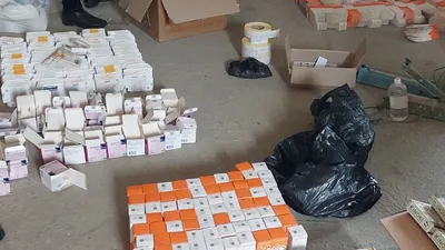 Подпольную фабрику лекарств накрыли в Узбекистане: изъято почти 48 тысяч препаратов