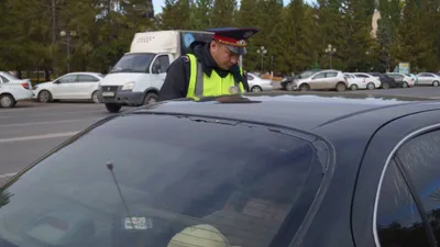 Борьбу с неправильной парковкой усилила полиция Алматы