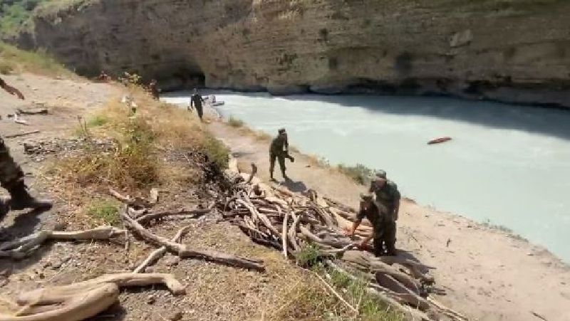 В новгороде утонули студенты из индии