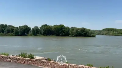 Порно Брат Ебет Несовершеннолетнюю Сестру Порно Брат Ебет Несовершеннолетнюю Сестру